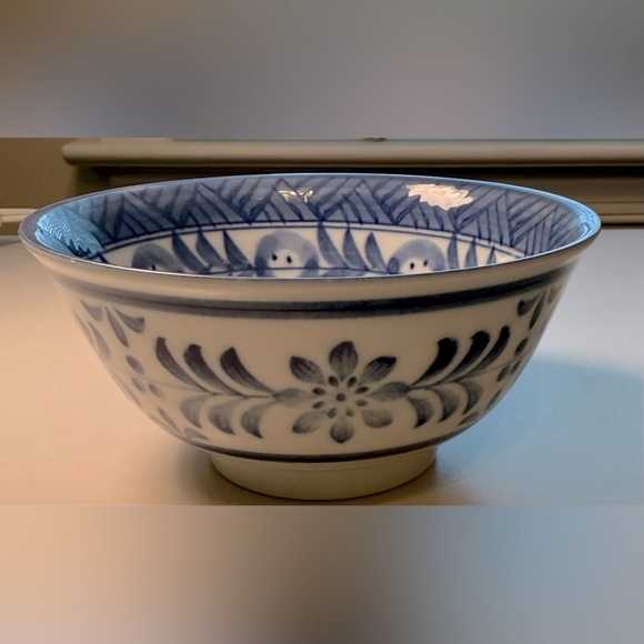 Signed Blue and White Porcelain Serving Bowl - Picture 9 of 14